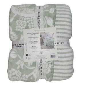 Laura‎ Ashley King Plush Blanket Reversible Floral Stripe Sage Ivory Shabby Chic
